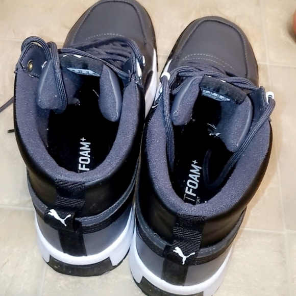 Puma size 12 Grey shoes - Picture 2 of 4